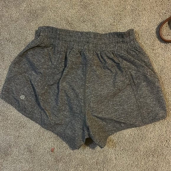 lululemon track that short - Picture 2 of 3